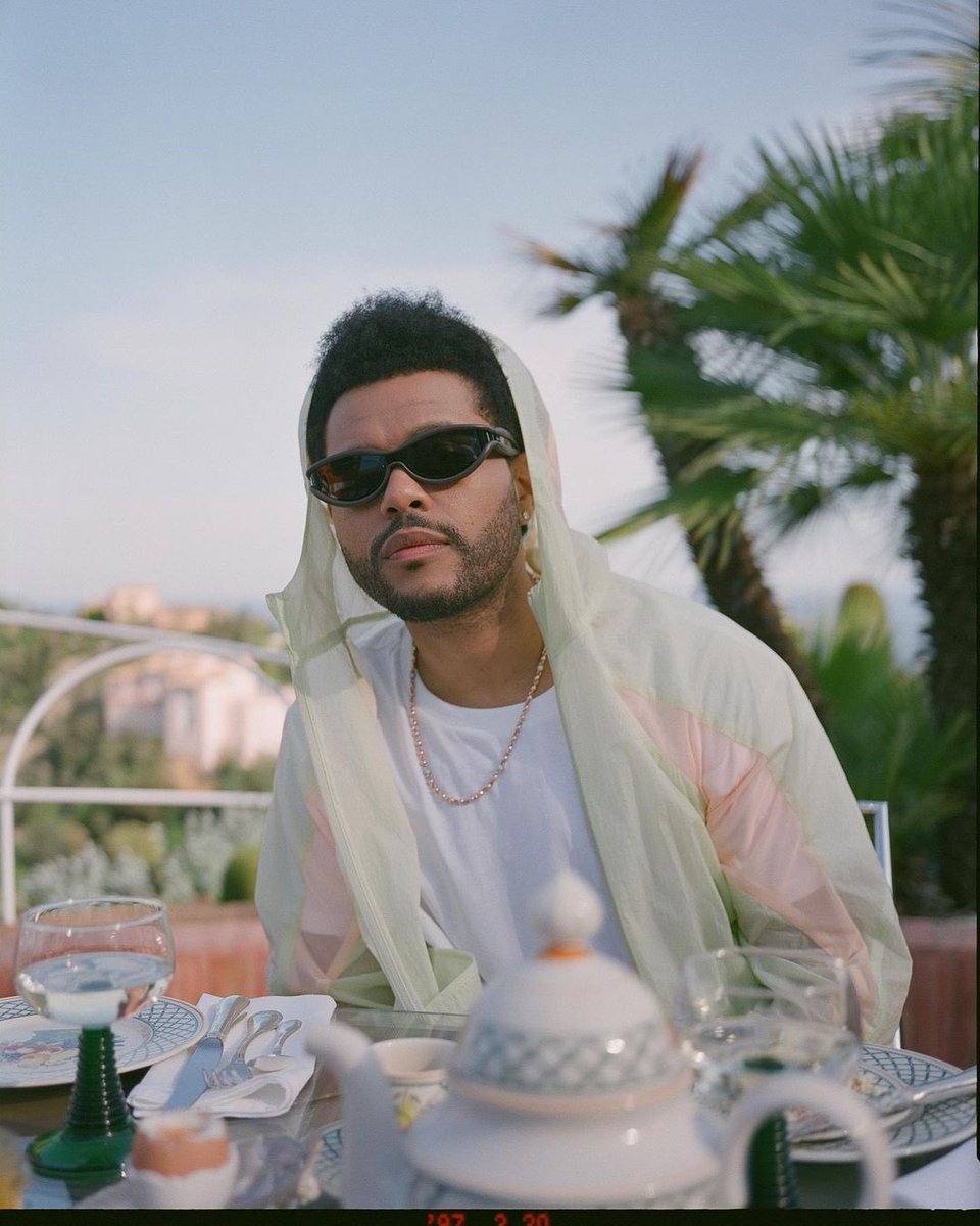 NewsWeeknd's tweet photo. k-pop 🍭 https://t.co/LP4VSyPIQ3