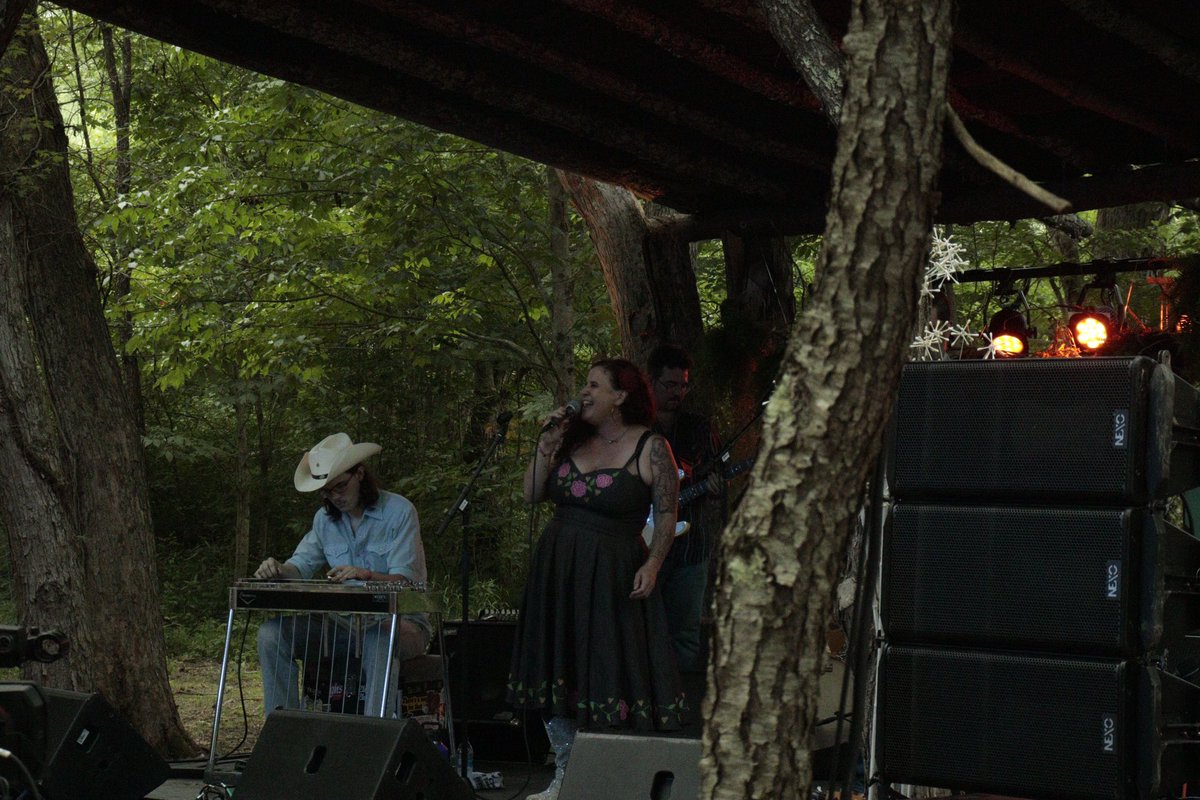 Hearts Gone South just gave us an amazing set at Creekside Stage. Come see our surprise set at 2:30 pm.