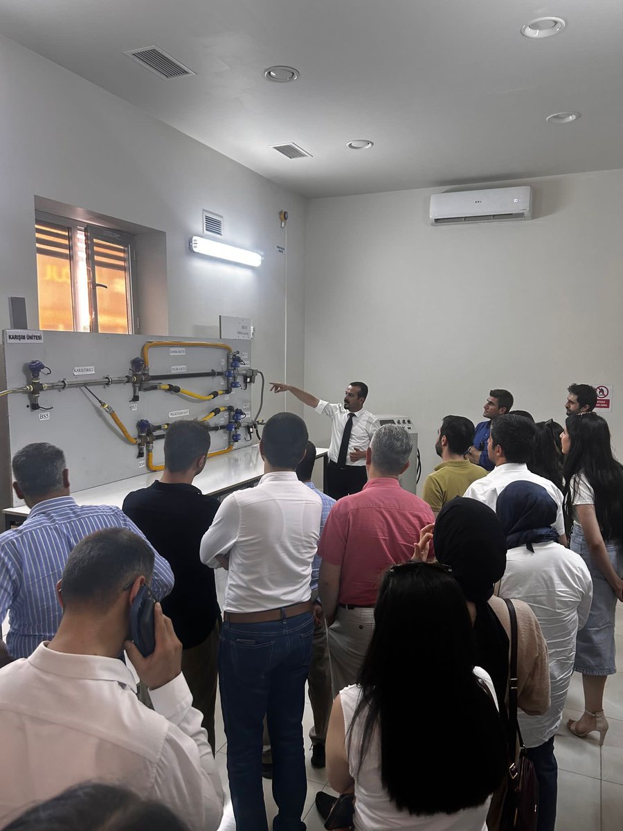 cleangascenter's tweet photo. EPDK Elektrik Grubunu, Temiz Enerji Teknolojileri ve Sayaç Kalibrasyon Merkezimizde ağırladık. https://t.co/4AoJDh4Ljf