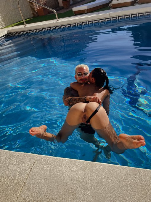 Our Spanish vacations...Such a vibe! 💦💦💦 https://t.co/XohMDsKLrn<a href="/tag/mvsales"class="tags"><span>#mvsales</span></a>