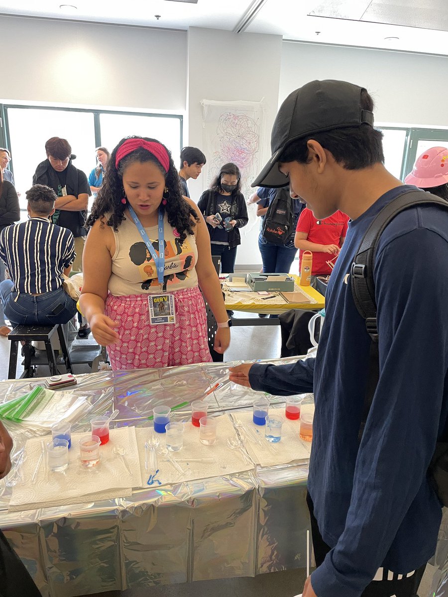 Cosplay for Science tweet media