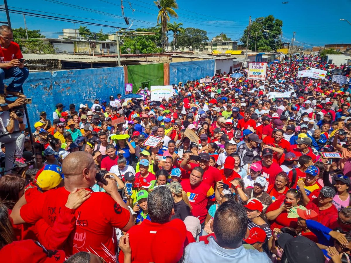 ¡Parroquia Ayacucho de Cumaná en el estado Sucre, a ustedes mi admiración y cariño! Cuánto amor y alegría veo en cada rostro, la nobleza y la lealtad de las mujeres y hombres del estado Sucre. ¡Cuenten siempre conmigo! Unidos estamos forjando la Patria próspera ¡Venceremos!