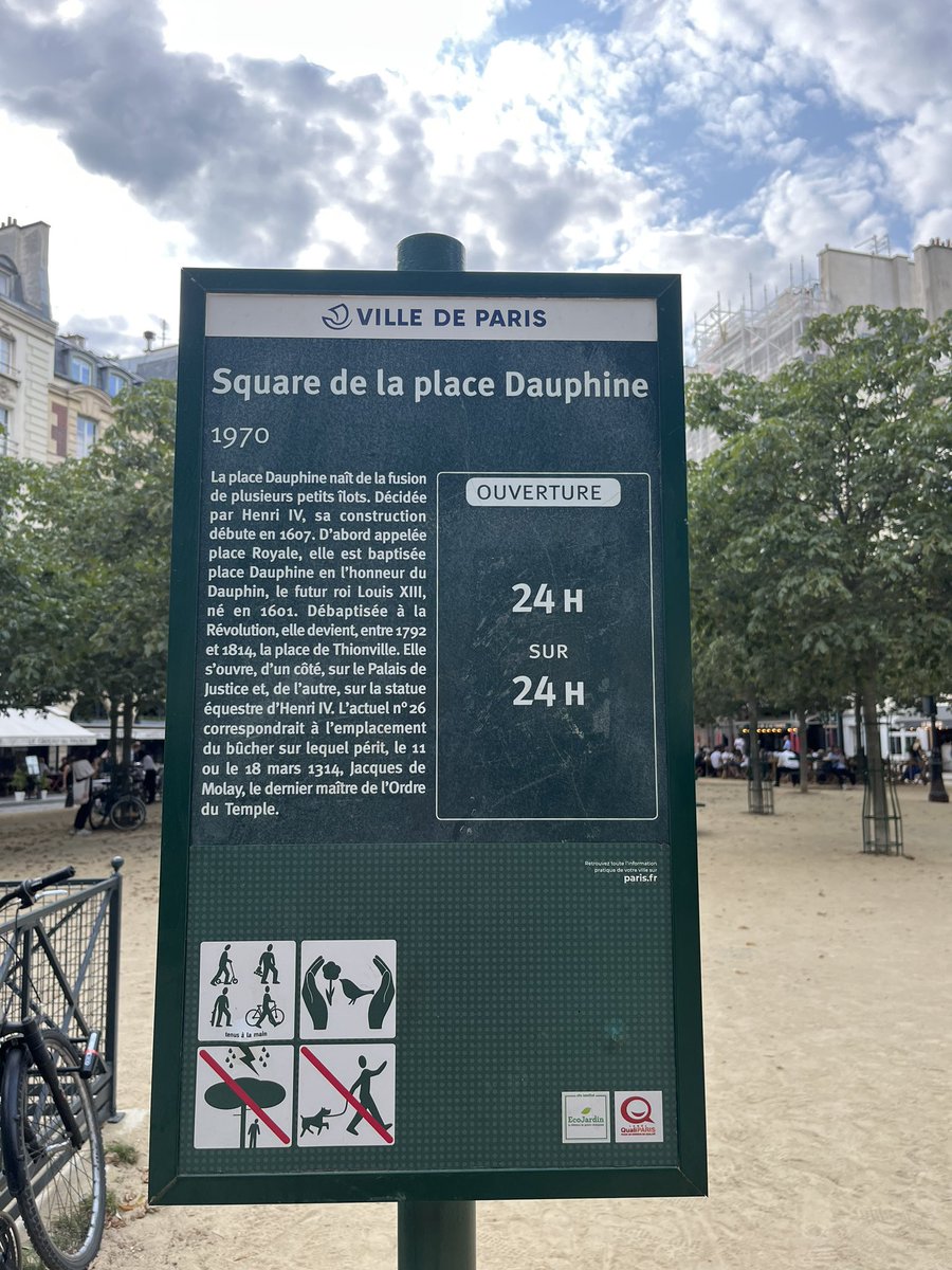 Nous les chiens de Paris tweet media