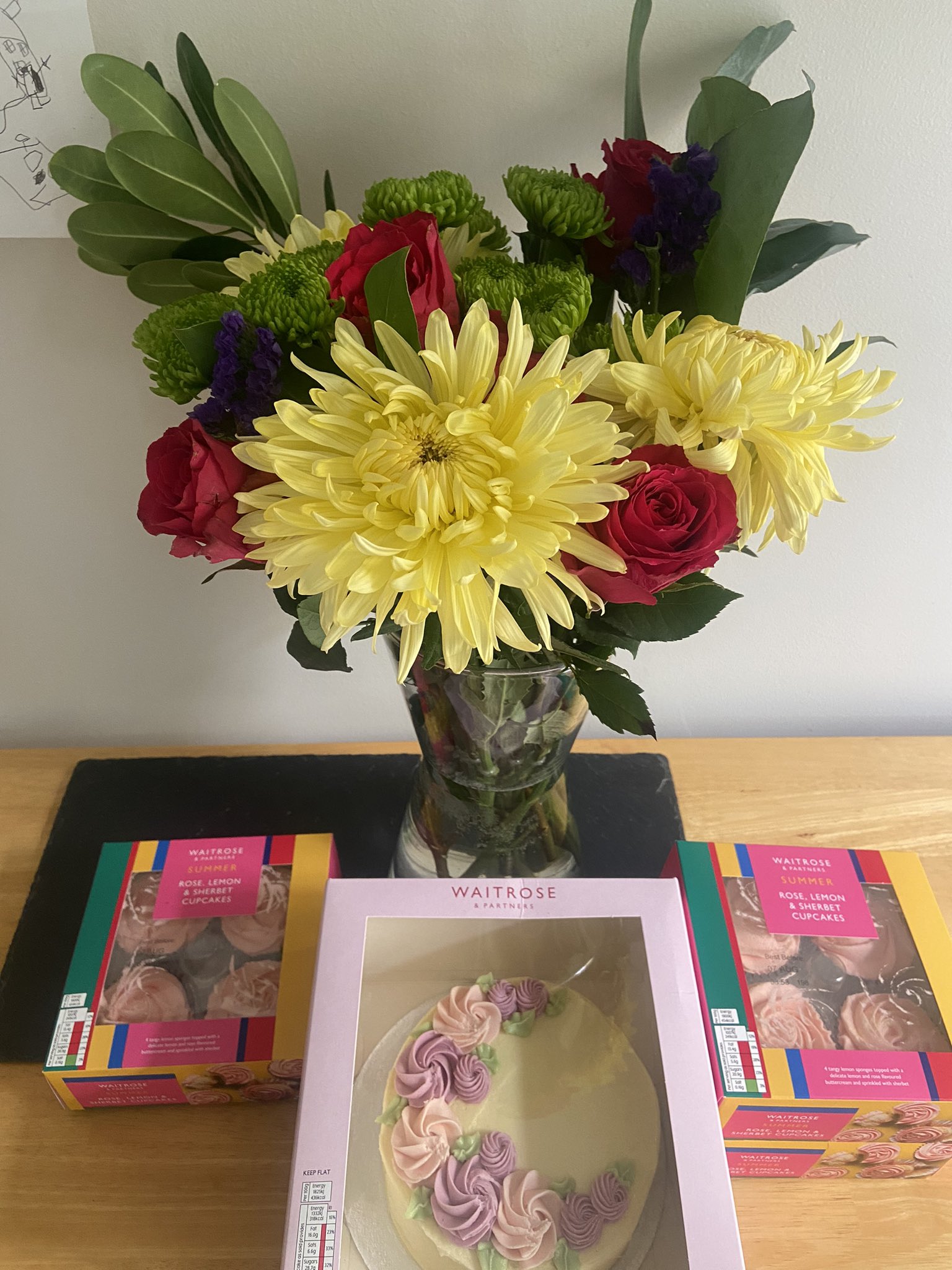 Laura Tobin. on Twitter "💐Thank you to the lovely lady working