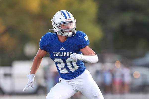 2025 LB Logan Warkentine of Andover returns after a nice sophomore season with the Trojans 🏈 

In 2022, Warkentine had 66 total tackles - 41 assists, 25 solo
10 TFL, 3 sacks, 1 forced fumble, 3 recoverys, 1 deflection

Warkentine also a state wrestling qualifier. 

📷: Matt