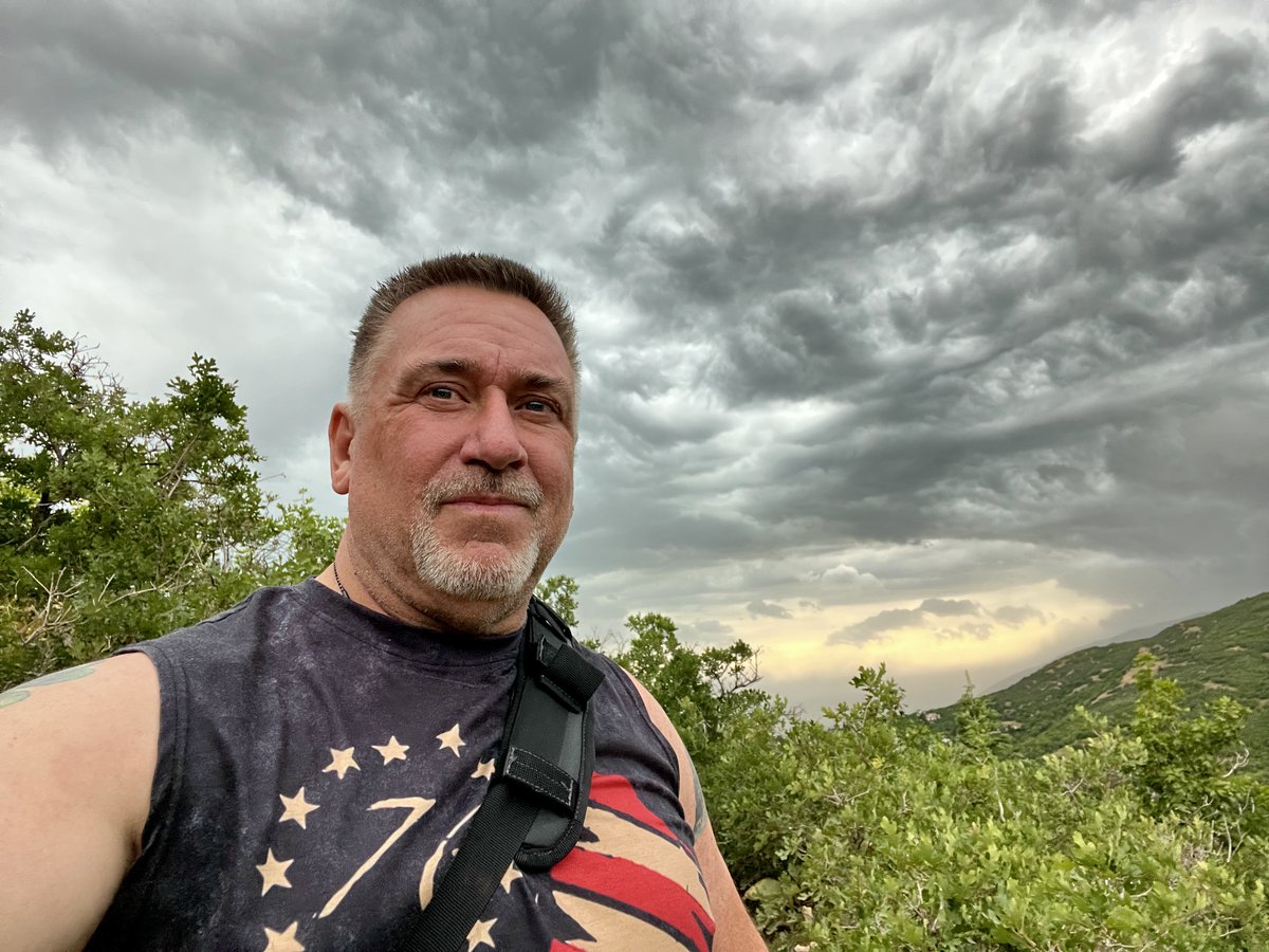 RobsWildlife's tweet photo. Hiking in #Utah https://t.co/xKttm6v5YS