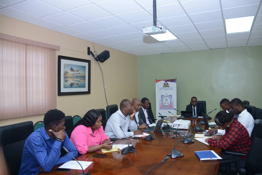 mpceht's tweet image. Lancement ce vendredi 21 Juillet dans les locaux du #MPCE, d’une série de conférences sur l’Investissement public à l’intention des ministères et autres institutions publiques en prélude aux conférences budgétaires qui auront lieu très bientôt au #MEF.