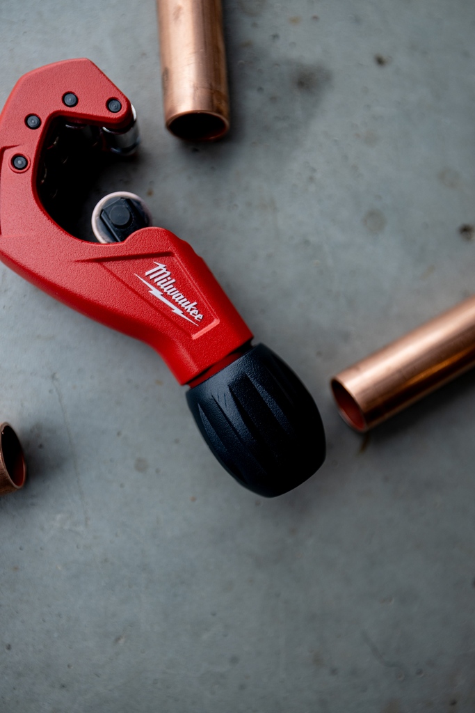 tool_monster's tweet image. If you are a Milwaukee fan then this pipe cutter is a must!

#milwaukee #plumber #pipecutter #nothingbutheavyduty