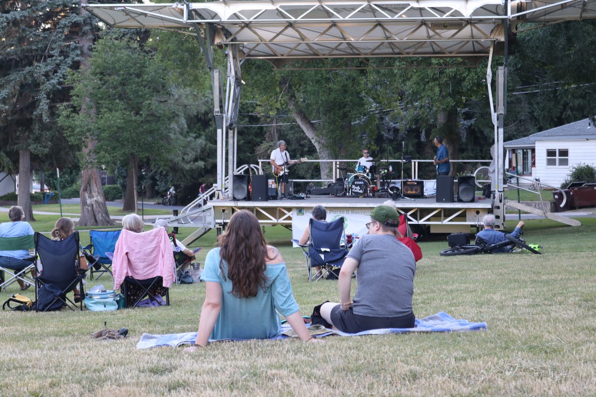 City_of_Pullman's tweet photo. Concerts and Movies in the Park are in full swing 🎊

#PullmanParksandRec invites you to Reaney Park (690 NE Reaney Way) for Concerts in the Park every Wednesday at 6 p.m. now - 8/16/23 and Movies in the Park every Friday at dusk now - 8/4/23. https://t.co/iD1NvD9Xsw
