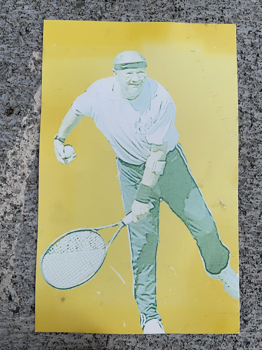 Tom DesLongchamp tweet media