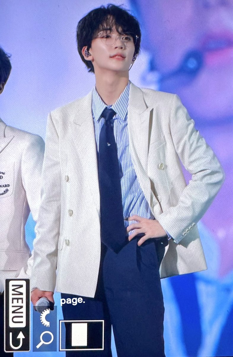 제발 나 안경보면 흥분해..