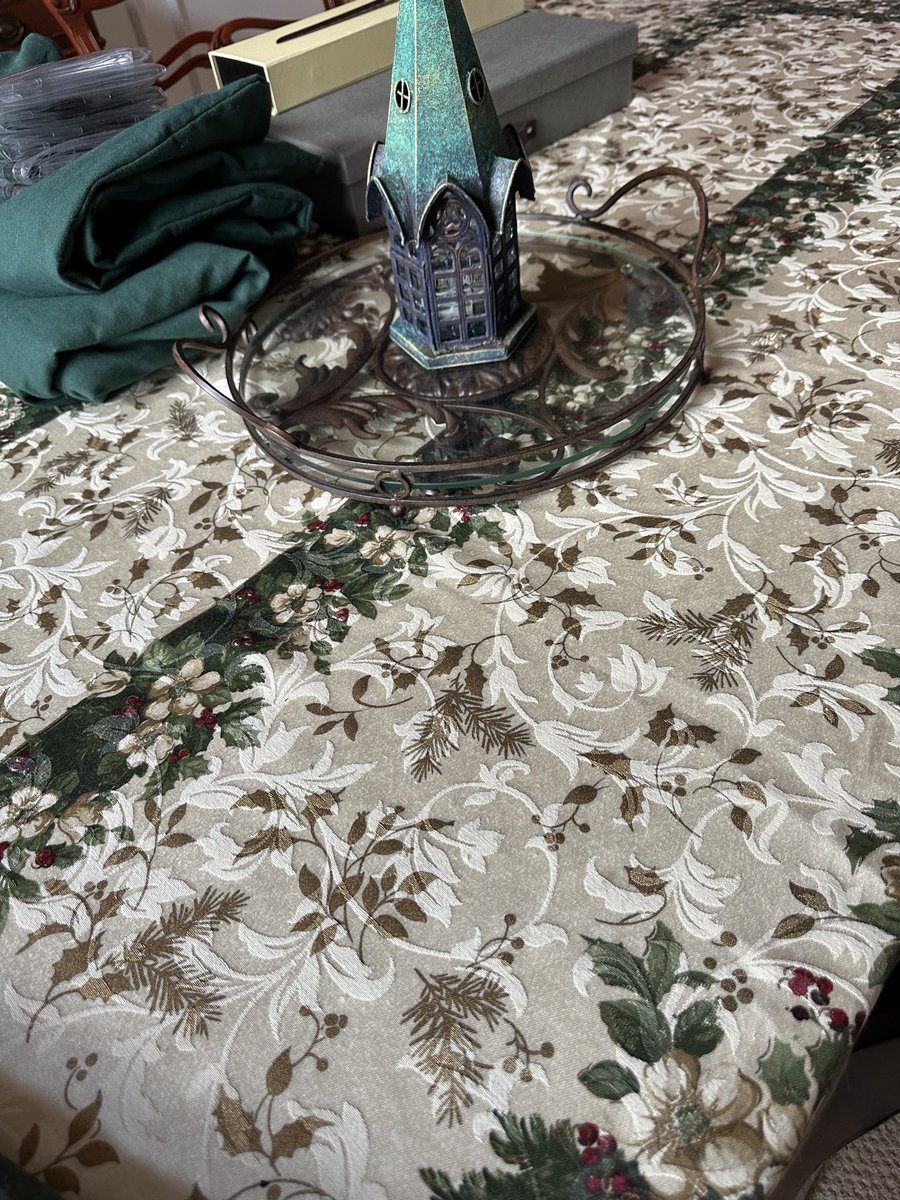 RondaWellsBooks's tweet photo. Itโs July. Think itโs time to take the Christmas stuff off the dining room table? ๐ #writing #amwriting #notcleaning ๐คฃ https://t.co/ml0vsehapP