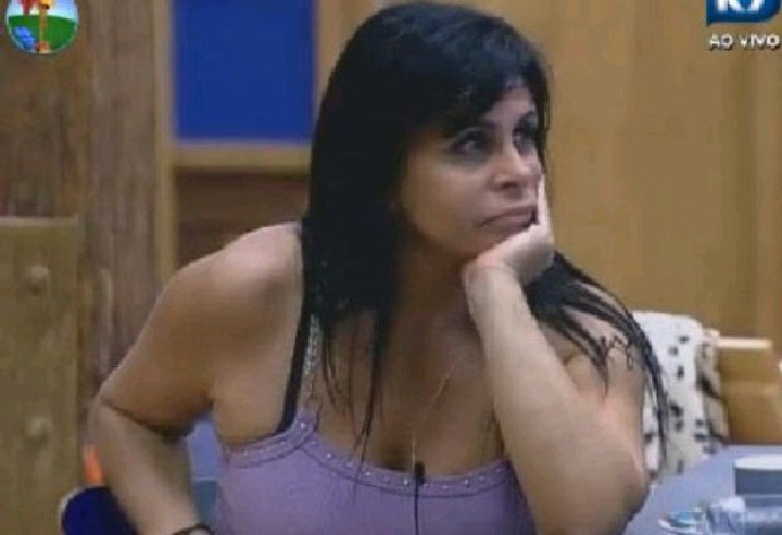 webtvfama's tweet photo. Acho que as vezes as pessoas esquecem que a Marina também é rica https://t.co/eysIBHLXtX
