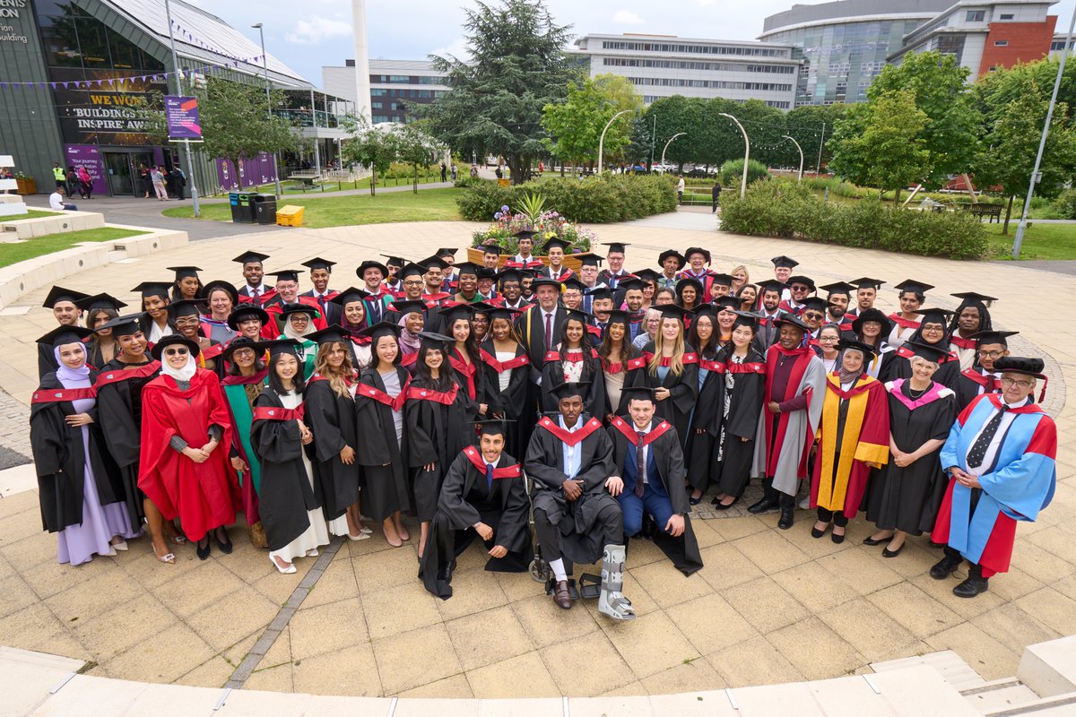 Congratulations to all our amazing graduates (and new doctors 🎉🩺🤩)
Its been an amazing journey to share with you (so far) and we look forward to seeing how you become change makers in health in the future #AstonForLife