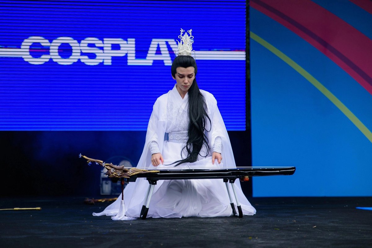 CosForeverYoung's tweet photo. #Vkfest , Cosplay Performance, Day 1
Photographer - Anna Wishnya
#cosplay #chinesegoddess #ChuWanning https://t.co/ds5M7SZiyr