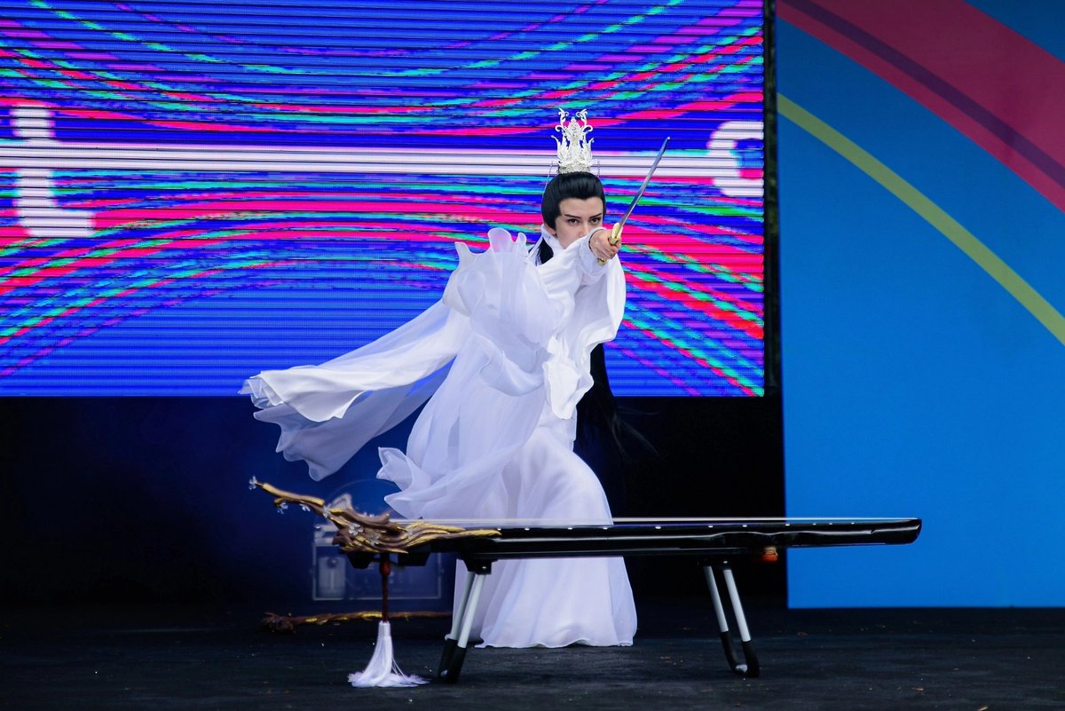 CosForeverYoung's tweet photo. #Vkfest , Cosplay Performance, Day 1
Photographer - Anna Wishnya
#cosplay #chinesegoddess #ChuWanning https://t.co/ds5M7SZiyr