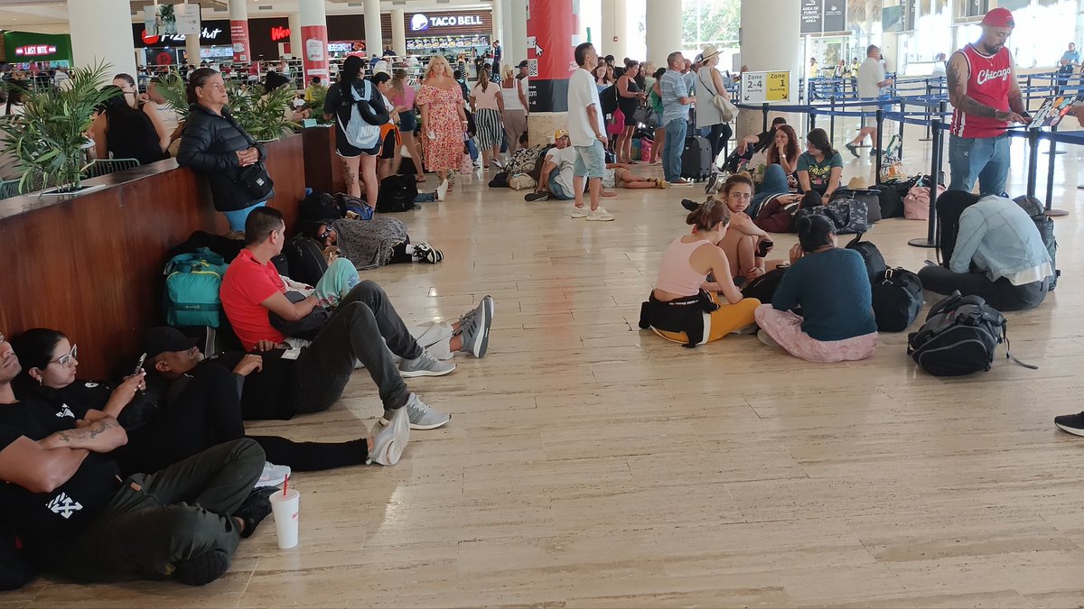 FlyDominicanRepublic tweet media