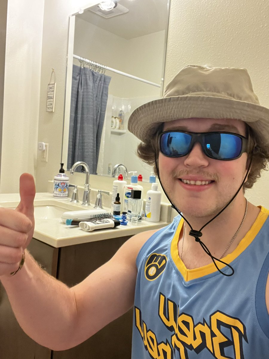 Y’ear me? tweet media