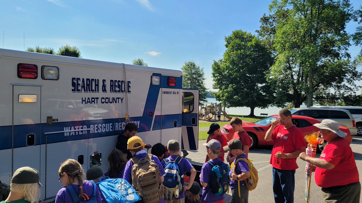 ETColCarter's tweet image. I enjoyed visiting the Scouts at Day Camp with Hardin County SAR and Hart Couty SAR.