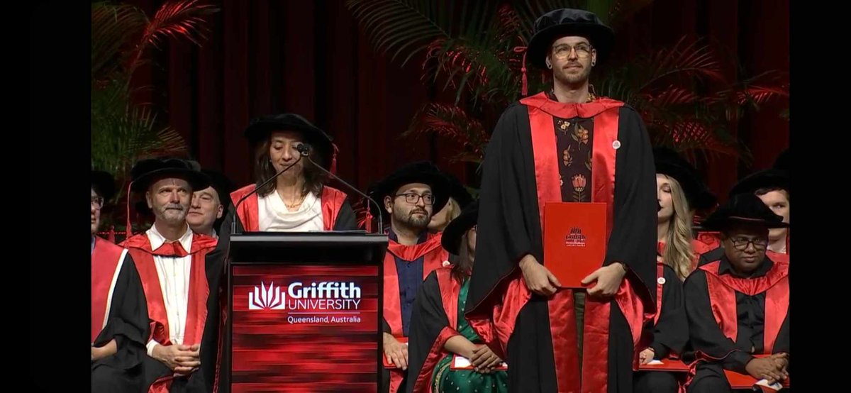 Final nail in the PhD coffin

#floppyhatday #doft #graduation