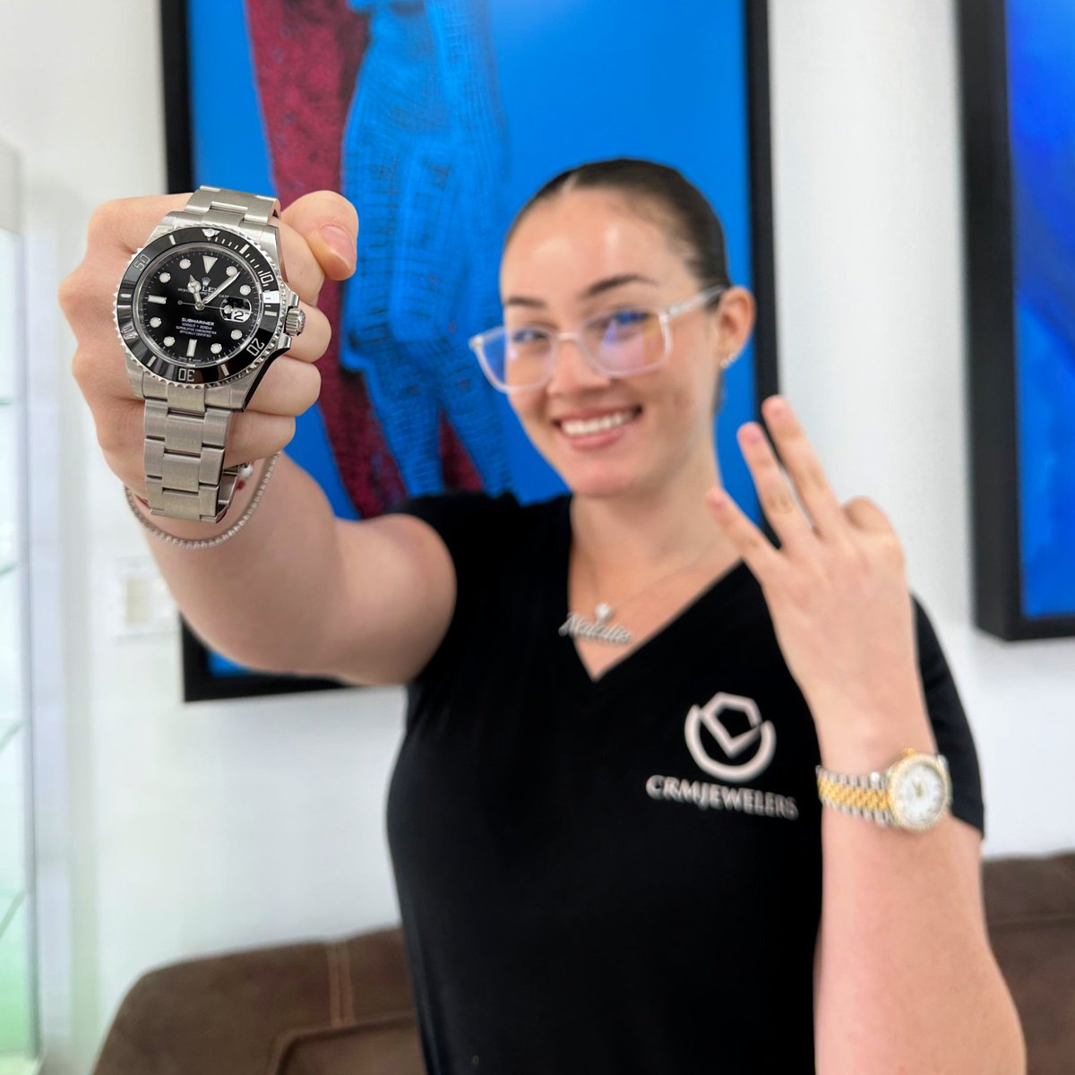 crmjewelers's tweet photo. It's official...only 3 days left. The winner will be randomly selected on Monday!
👉 https://t.co/AoeSeLYS8c ⌚⛵🌴 #Rolex https://t.co/RSRwZNJlN0