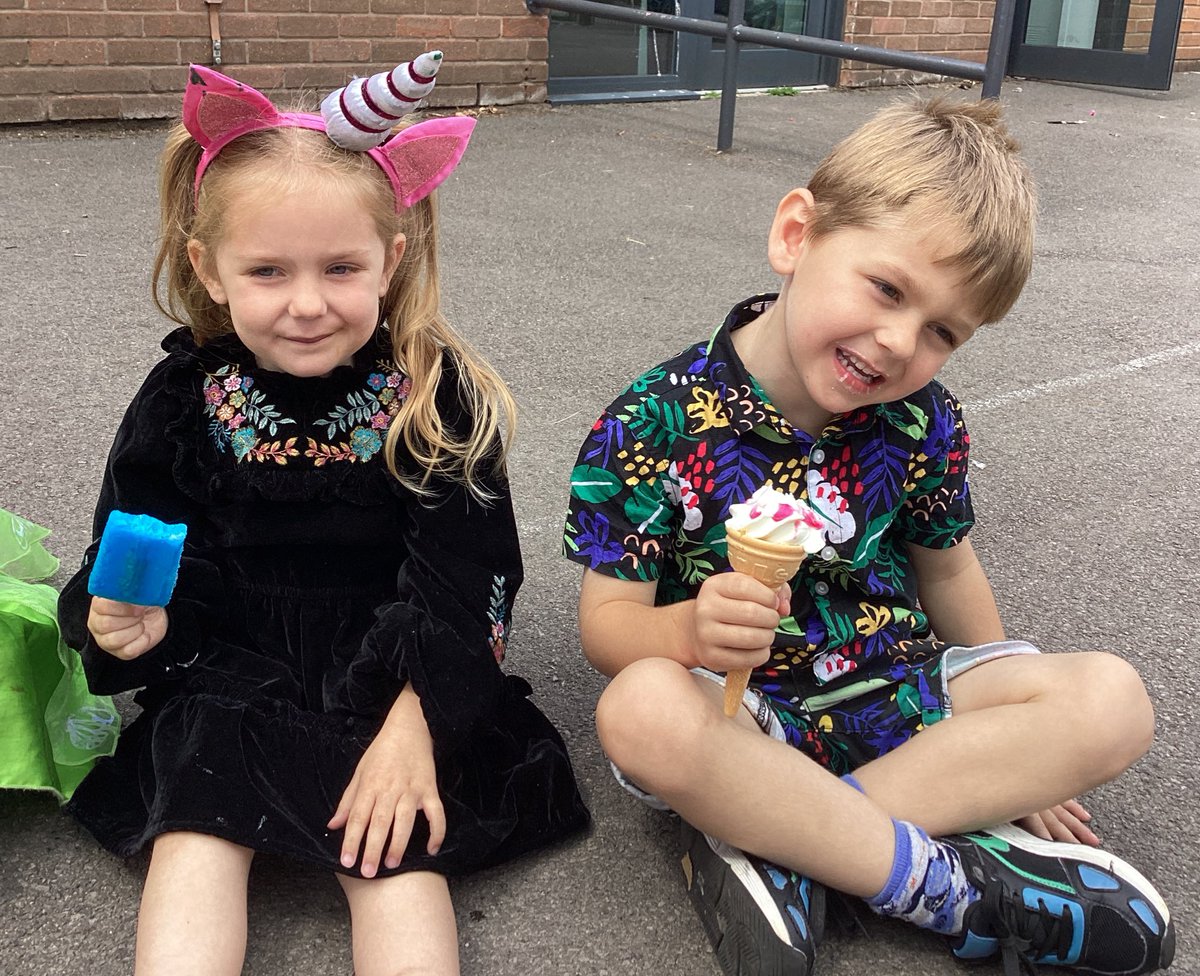 BollinPrimN's tweet photo. What an amazing end of term surprise 🍦🥳 https://t.co/J77O0Gf5tA