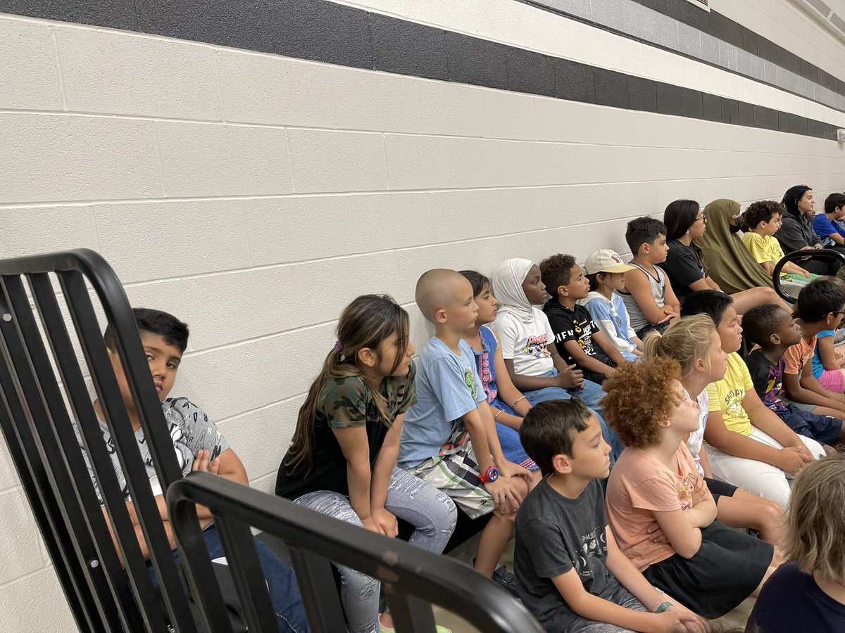 DerbyshireMr's tweet image. Today was such a bitter sweet and busy day. I honestly didn’t get many pictures that I wasn’t in. I’m so happy with how are last day turned out and so proud of our students! Have a great summer!! 
@Vanessa_Dakin28 @msbernalkeren @ClaraHowitt #GECDSBSLP2023