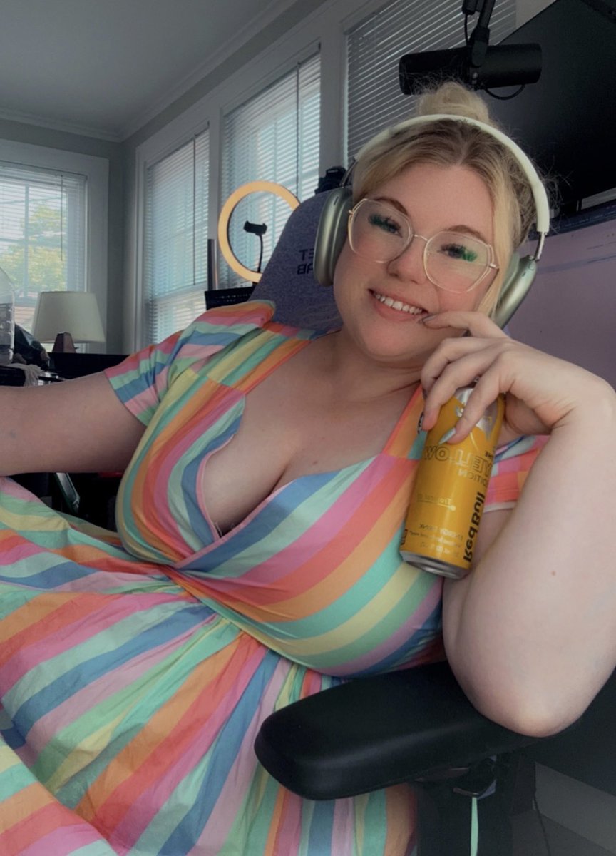 EngelBurt tweet media