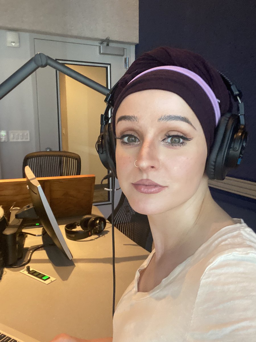 Carly Severn tweet media