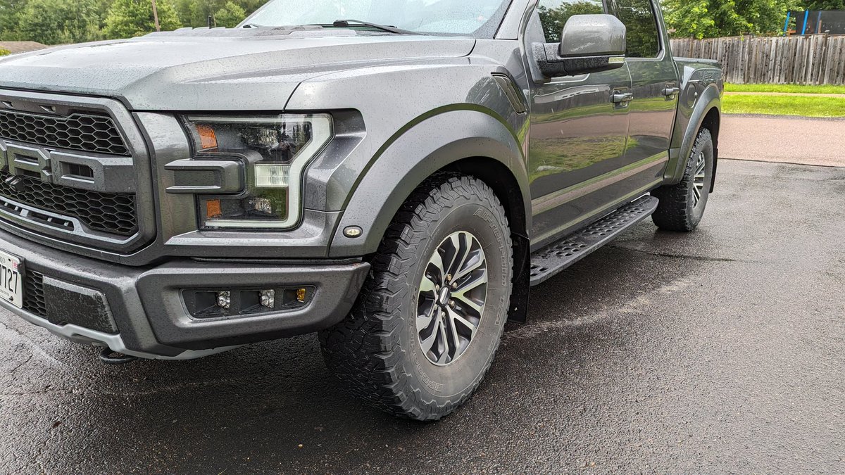 Simon Johnson tweet media