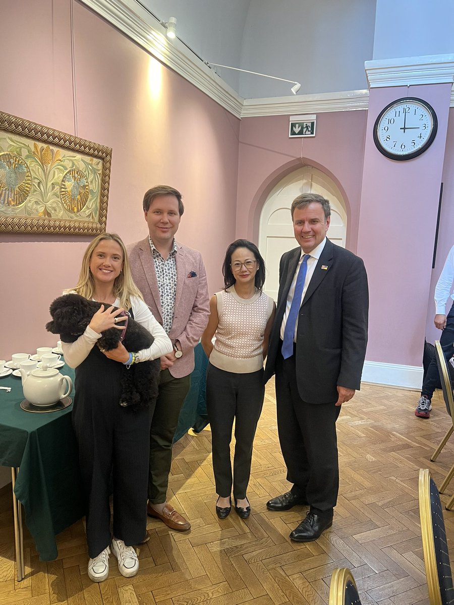 We were very pleased to be invited to a round table meeting with The Rt Hon Greg Hands and Councillor Josh Rendall to talk about our trials and tribulations of running a business in Chelsea. Thank you <a href="/GregHands/">Greg Hands</a> <a href="/Josh_Rendall/">Josh Rendall</a> for genuine interest in local businesses.