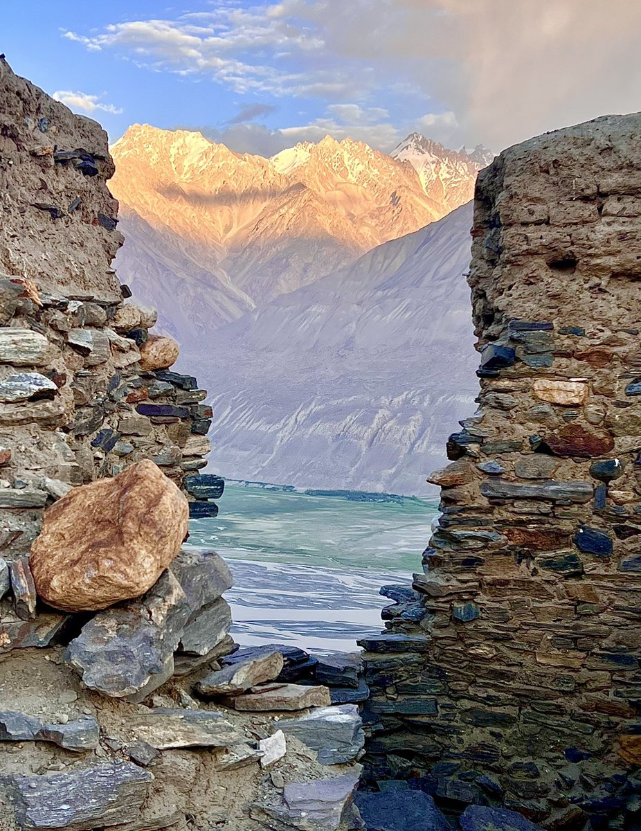 Claude Béglé tweet media