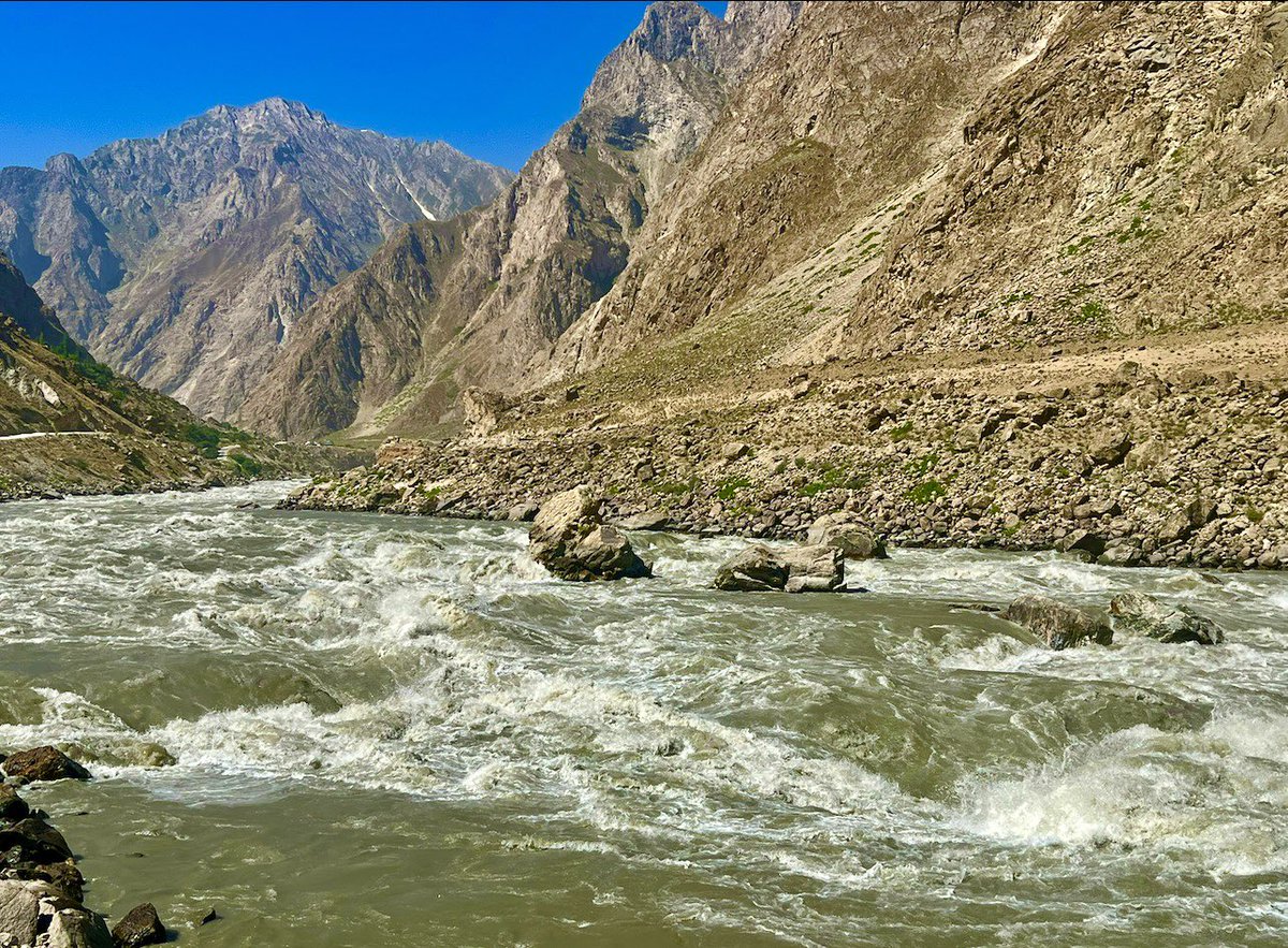 Claude Béglé tweet media