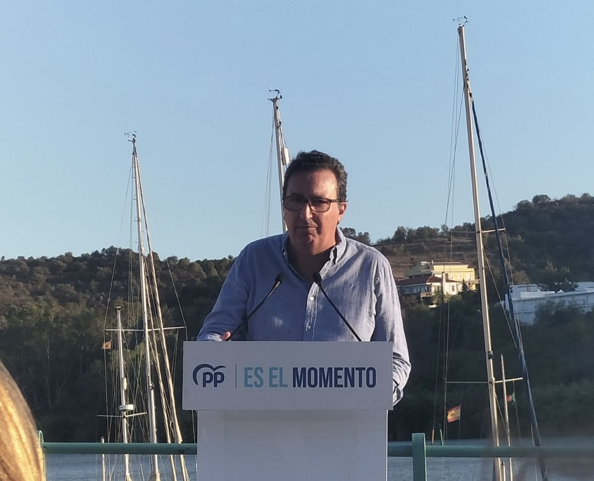 PPCartaya's tweet photo. 🔹 Miembros del Partido Popular de #Cartaya han estado presentes hoy en el 𝗮𝗰𝘁𝗼 𝗱𝗲 𝗰𝗶𝗲𝗿𝗿𝗲 𝗱𝗲 𝗰𝗮𝗺𝗽𝗮𝗻̃𝗮 que ha tenido lugar en Sanlúcar de Guadiana. 

⬇️⬇️ https://t.co/LQwgsekfFW