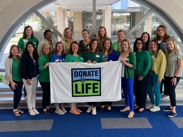 Congratulations to our Heart Center team for performing their 600th transplant. This milestone is a tribute to the families who entrusted us with their care and the team of specialists committed to ensuring the best possible outcomes. Learn more: ow.ly/szGg50PiEz6