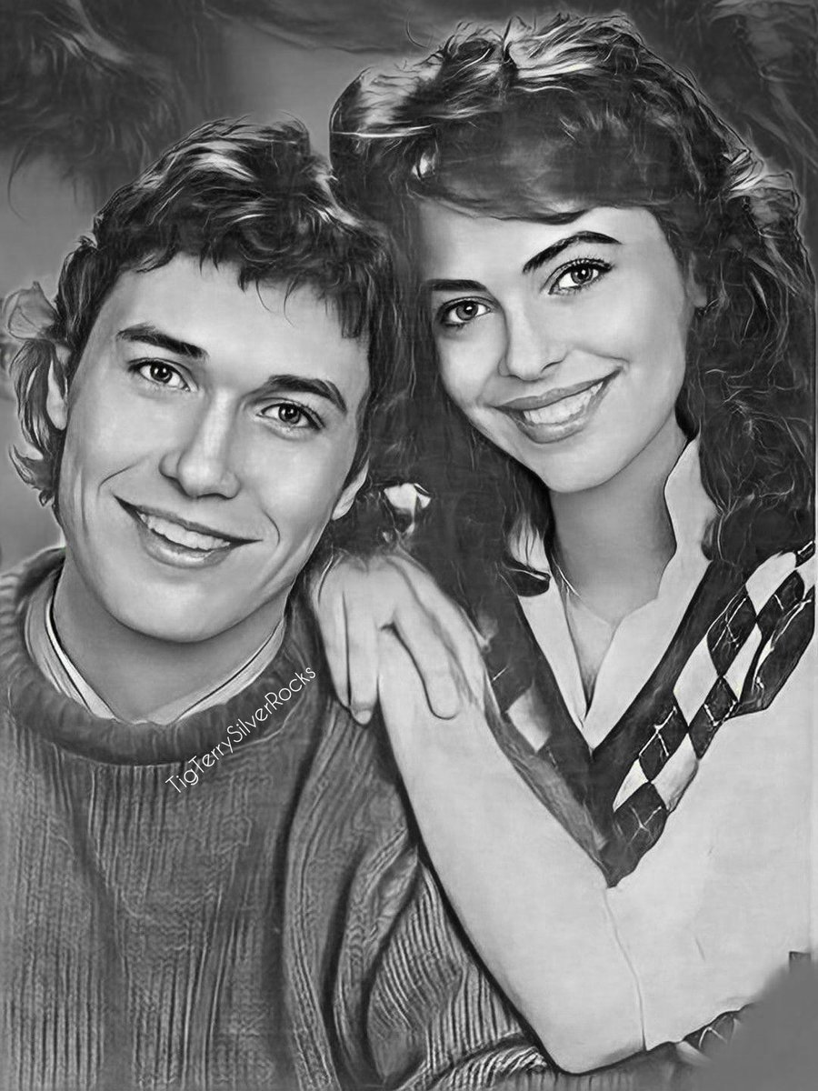 Silversmeasures's tweet photo. A family portrait is only complete with love to fill its frame 🫶💘 👇👇 
Paint a portrait of love in your heart, and you will feel loved. 🫶💕👇👇. #Anotherworld #Perfectduo #SallyandCatlin #heartsentwined #loveisasplendidthing 💘💝💖💞 https://t.co/8E7viYQmkQ