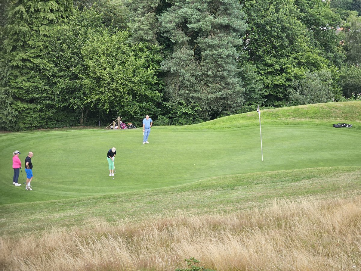 Greenkeeper Revenge day <a href="/CandBGolfClub/">C&BGC</a> went really well, nice to do something different to help raise money for the course. #Greenkeeper #golfcourse