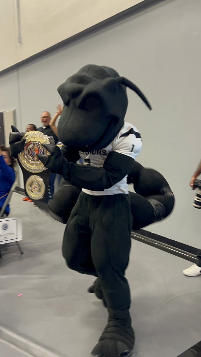 coachramirez23's tweet photo. Our favorite high school! We have the best Feeder Pattern! Pawsome Panthers are Scorpion Strong! #HorizonFeederPattern #CTWPanthers #ClintISD100 https://t.co/b9ObQL2ms8
