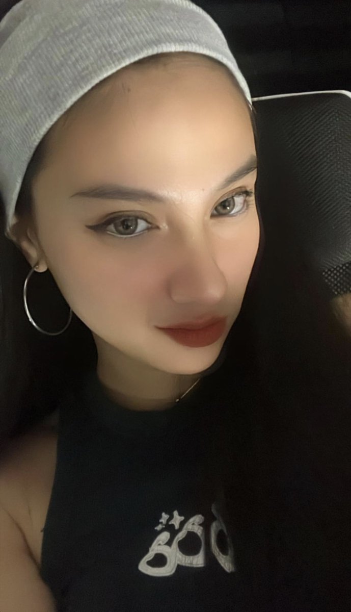 its ur babylizang🍑 tweet media