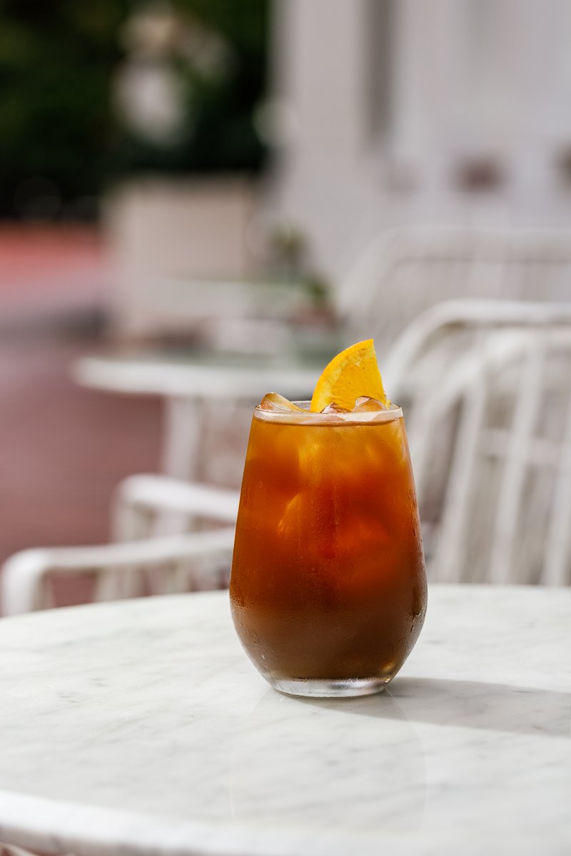 SofitelLegendCV's tweet photo. ¿En busca del plan perfecto para este fin de semana?  Recorrer las calles del #CascoAntiguo es como caminar a través de la historia... Durante tu recorrido, no dejes de visitar #VeraCafé nuestra cafetería gourmet de estilo francés
Horario: todos los días, de 6:30am a 6:30pm https://t.co/eFjHRa7Q6l