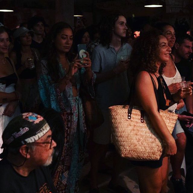 JazzConnective's tweet photo. Jazz jam Connective, Julio 14 2023
.
.

#jazzjamconnective #fest #jazzfest #playadelcarmen #2023 #rivieramaya #jazz #jazzmusic #jazzart #jazzartist #neosoul #festival #music #newpost #moonlytecreatrix #live #liveshow #liveconcert https://t.co/KFsogyxQeN