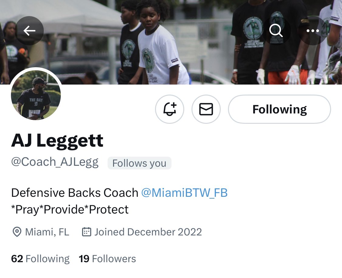 All my people go follow my teammate and brother <a href="/Coach_AJLegg/">AJ Leggett</a> !! young up and coming DB coach for <a href="/MiamiBTW_FB/">BTW F-5 TORNADOES</a> .. #HerdNation 3️⃣0️⃣5️⃣