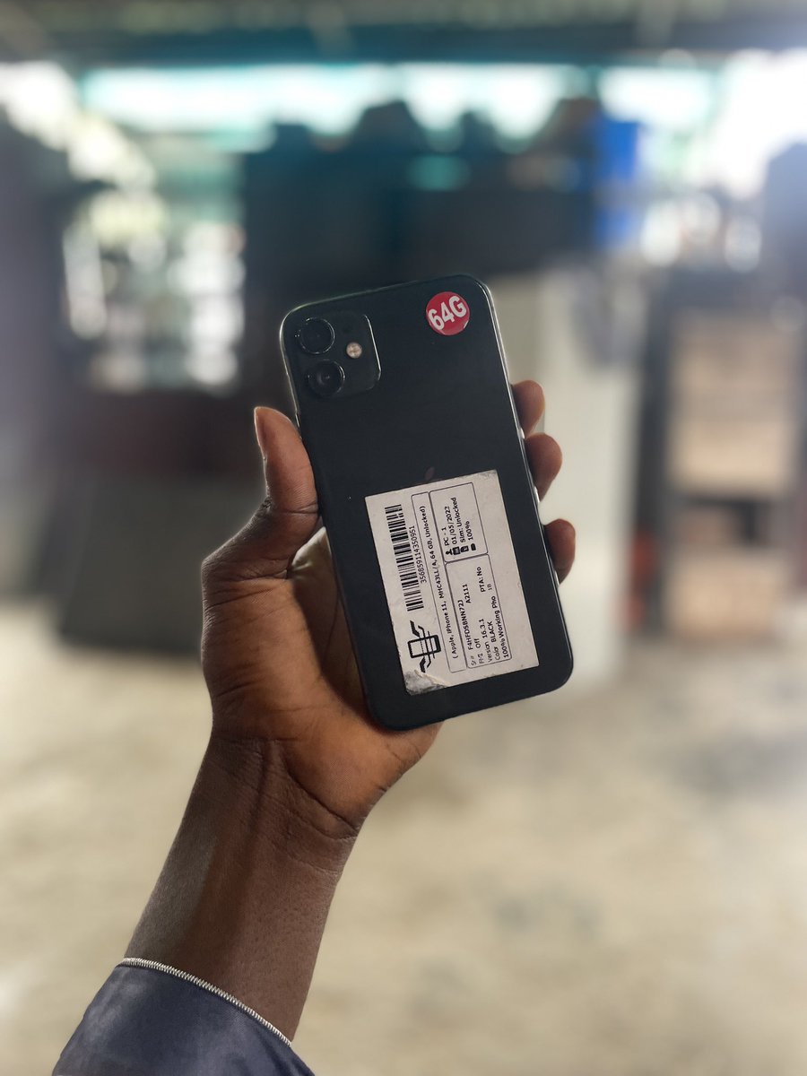 youngtecch's tweet photo. If am to sell this for you’ How much are you pricing it?

NB: The highest bidder pay for it 
Cc: @youngtechplug_ https://t.co/r4tUjwM15A
