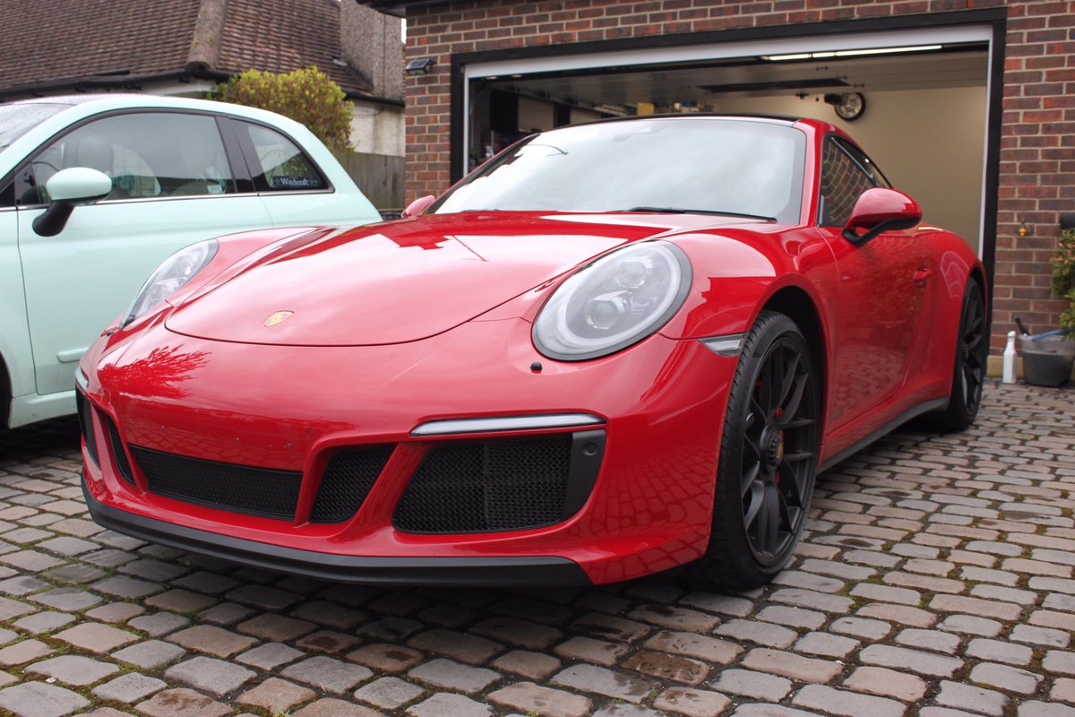 911 GTS in for detailing