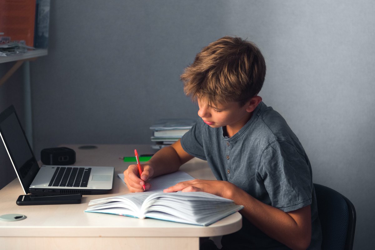 kroccda's tweet photo. It’s not too late to join the summer camp fun! Check out Fundamentals of Storytelling, where campers can learn how to create fun and engaging tales, capture a reader’s imagination, and create dynamic characters.

Aug 7–11, 1:30–3:30pm, Ages 10–14

https://t.co/qOMk0fbI0k https://t.co/dpmJcrTpZ9