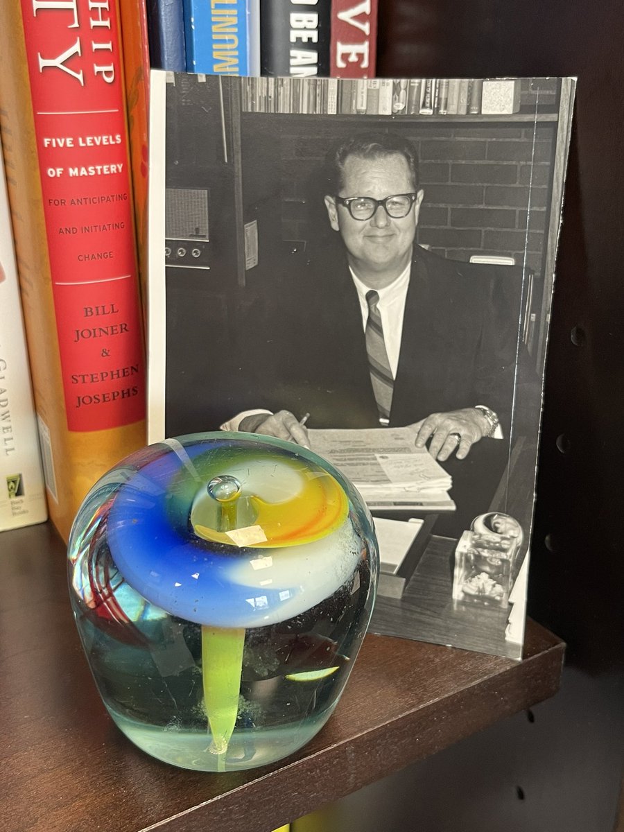 Steve Robinson (@lccpresident) on Twitter photo We had an inspiring meeting with our partners at <a href="/GVSU/">Grand Valley State</a> today. At the end, I was able to share my family’s pride about one of their founding trustees, Kenneth W. Robinson, a <a href="/UAW/">UAW</a> leader who left his mark on West Michigan in a big way. He’d be so proud of GVSU, <a href="/PhillyGVPres/">Philomena Mantella</a>!!! We had an inspiring meeting with our partners at <a href="/GVSU/">Grand Valley State</a> today. At the end, I was able to share my family’s pride about one of their founding trustees, Kenneth W. Robinson, a <a href="/UAW/">UAW</a> leader who left his mark on West Michigan in a big way. He’d be so proud of GVSU, <a href="/PhillyGVPres/">Philomena Mantella</a>!!!