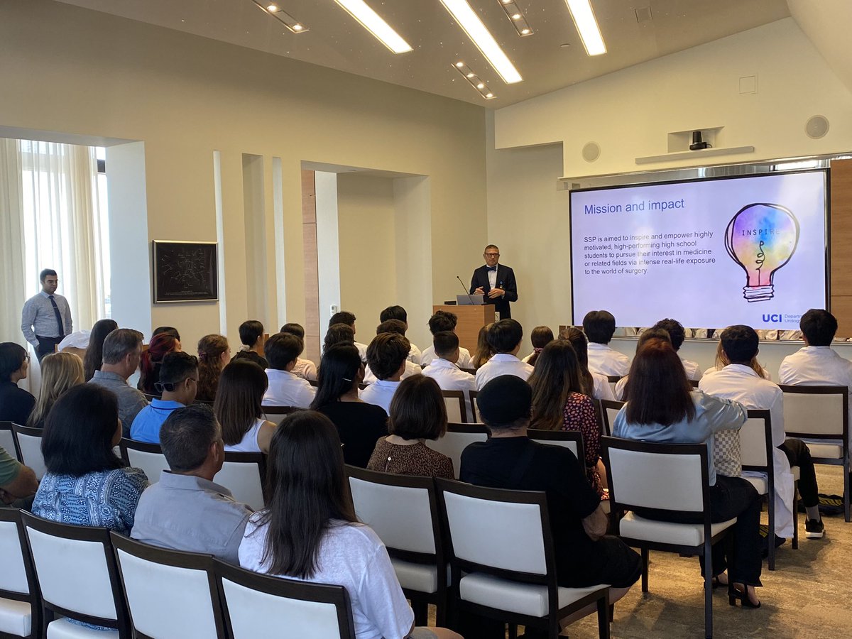 andreicumpanas's tweet photo. That’s a wrap for 2 fantastic weeks of education, innovation and surgical skills as part of @UCI_Urology Summer Surgery program. What an amazing group of highschool students. The future looks bright! @jaimelandmanuci https://t.co/bUdmWip46E