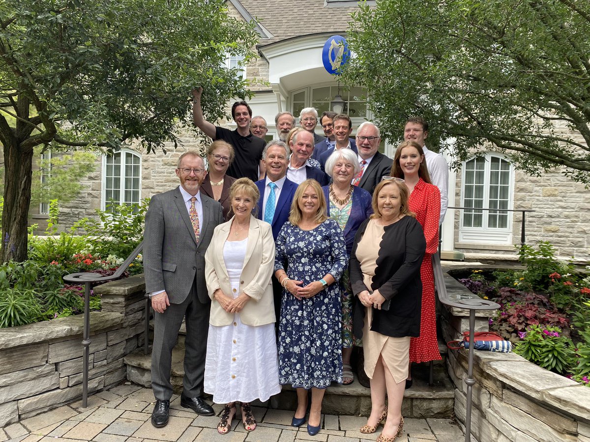 At the Irish Residence Ottawa, delighted to host a working lunch for Minister of State for the Diaspora <a href="/SeanFlemingTD/">Seán Fleming</a> with Irish community leaders in business, culture, and heritage: great communities make great synergies!