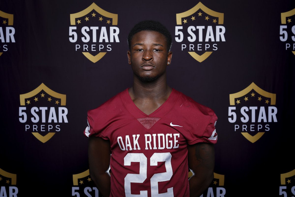 ⭐️⭐️5STAR⭐️PHOTOS⭐️⭐️
By <a href="/TheDannyParker/">Danny Parker</a> 

More than 💯 headshots from KFOA Media Day 2023. 

🆓🆓🆓🆓🆓

▶️▶️ 5starpreps.com/articles/2023-…