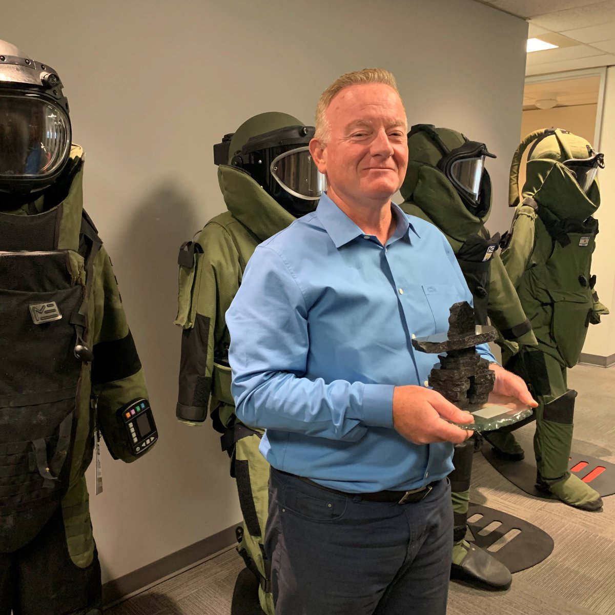 MedEngComms's tweet photo. Congratulations to our colleague Dr. Aris Makris for the 2023 Ron Purvis Memorial Award, for commitment to EOD operator safety. His travels to share research, educate #BombTechs about threat awareness and mitigation, and development of #EOD suits have helped save many lives. https://t.co/WaOyXepZtH